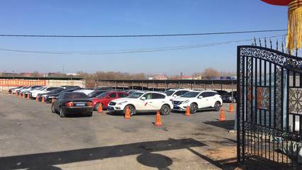 沈陽億航機場停車場聯系電話24小時服務免費接送圖片_高清圖-沈陽億航機場停車場
