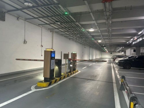 商業場停車需求很 飄忽 捷停車 云托管 數字化運營落實提效增收