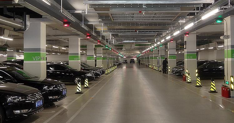 智慧停車怎么做,停車場找車系統怎么找車