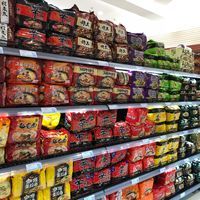 麥凱樂(lè)新都購(gòu)物廣場(chǎng)
